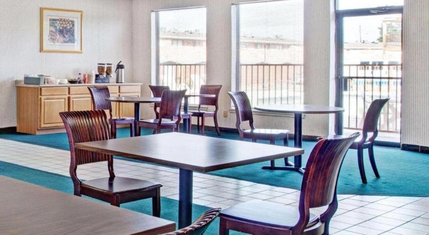 Knights Inn South Houston Tx Ngoại thất bức ảnh