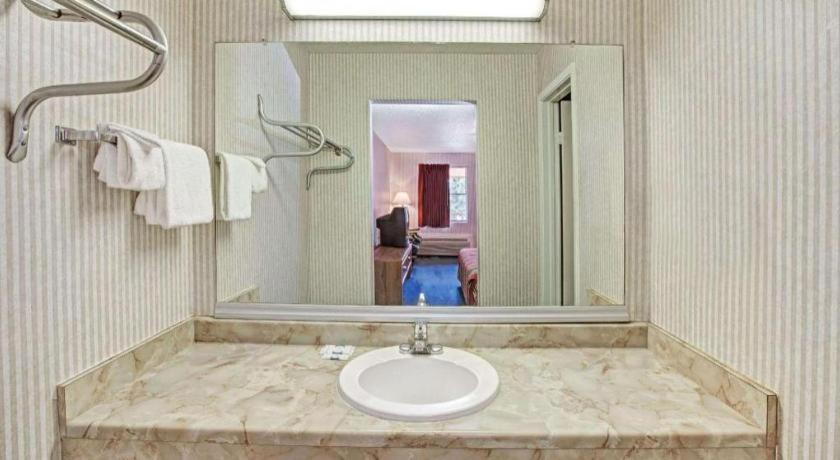 Knights Inn South Houston Tx Ngoại thất bức ảnh