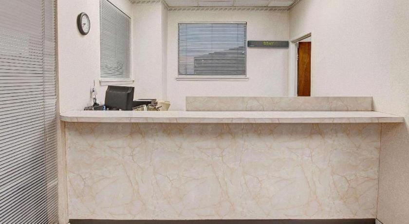 Knights Inn South Houston Tx Ngoại thất bức ảnh