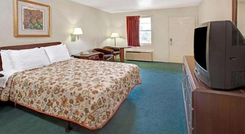 Knights Inn South Houston Tx Ngoại thất bức ảnh